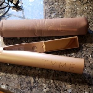 Tyme Other - Tyme Flat Curling Iron Tyme Other - Tyme Flat Curling Iron